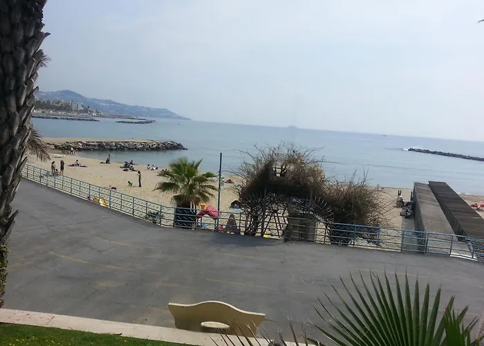 La Casa Dei Quadri Apartament San Remo