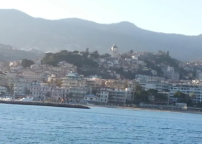 Apartament La Casa Dei Quadri San Remo